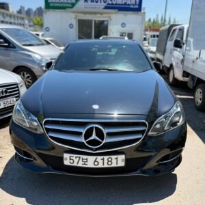 E300