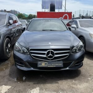 BENZ E300 4MATIC BLACK 2016